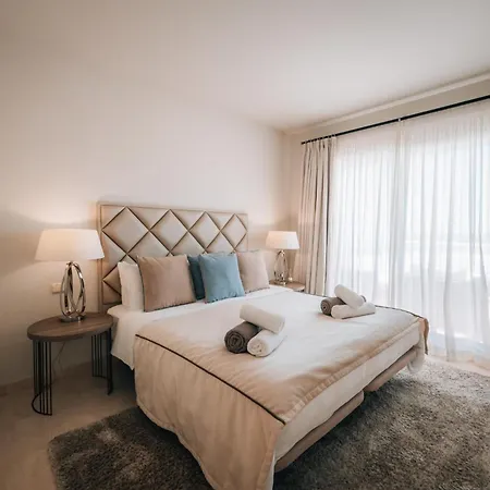Frontline Golf Penthouse Alcazaba Lagoon - Ehhouse