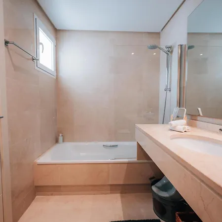 Frontline Golf Penthouse Alcazaba Lagoon - Ehhouse *