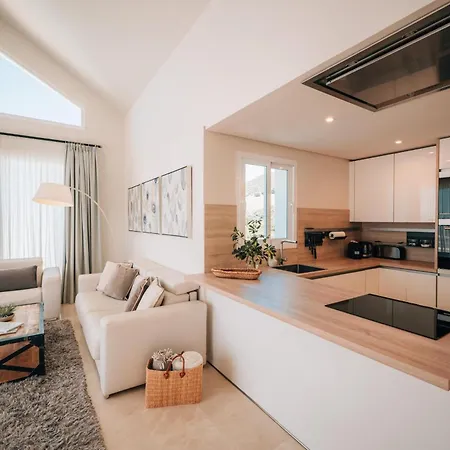 Апартаменты Frontline Golf Penthouse Alcazaba Lagoon - Ehhouse *